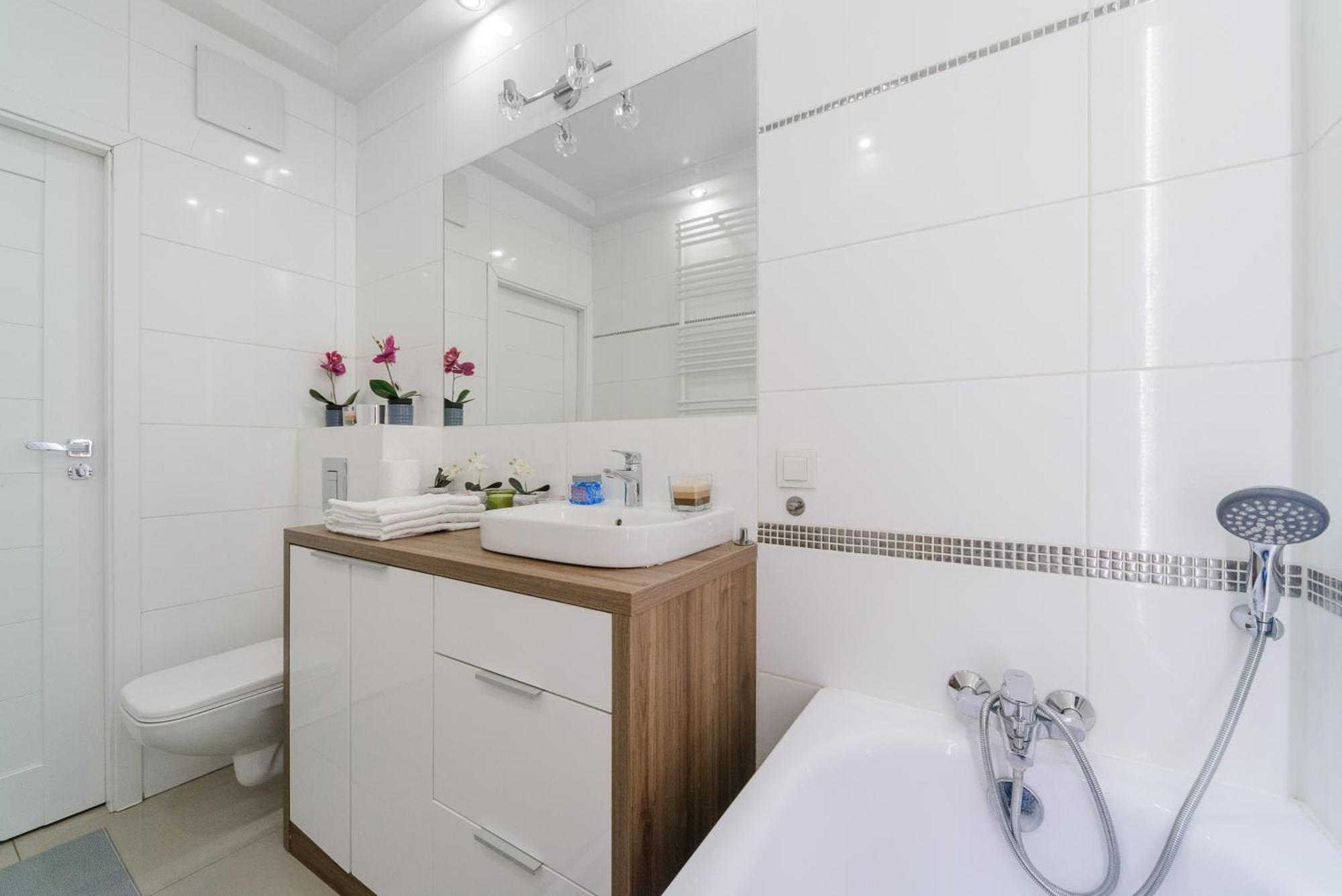 Lumina Apartment With Parking Near Muzeum Powstania Warszawa Zewnętrze zdjęcie