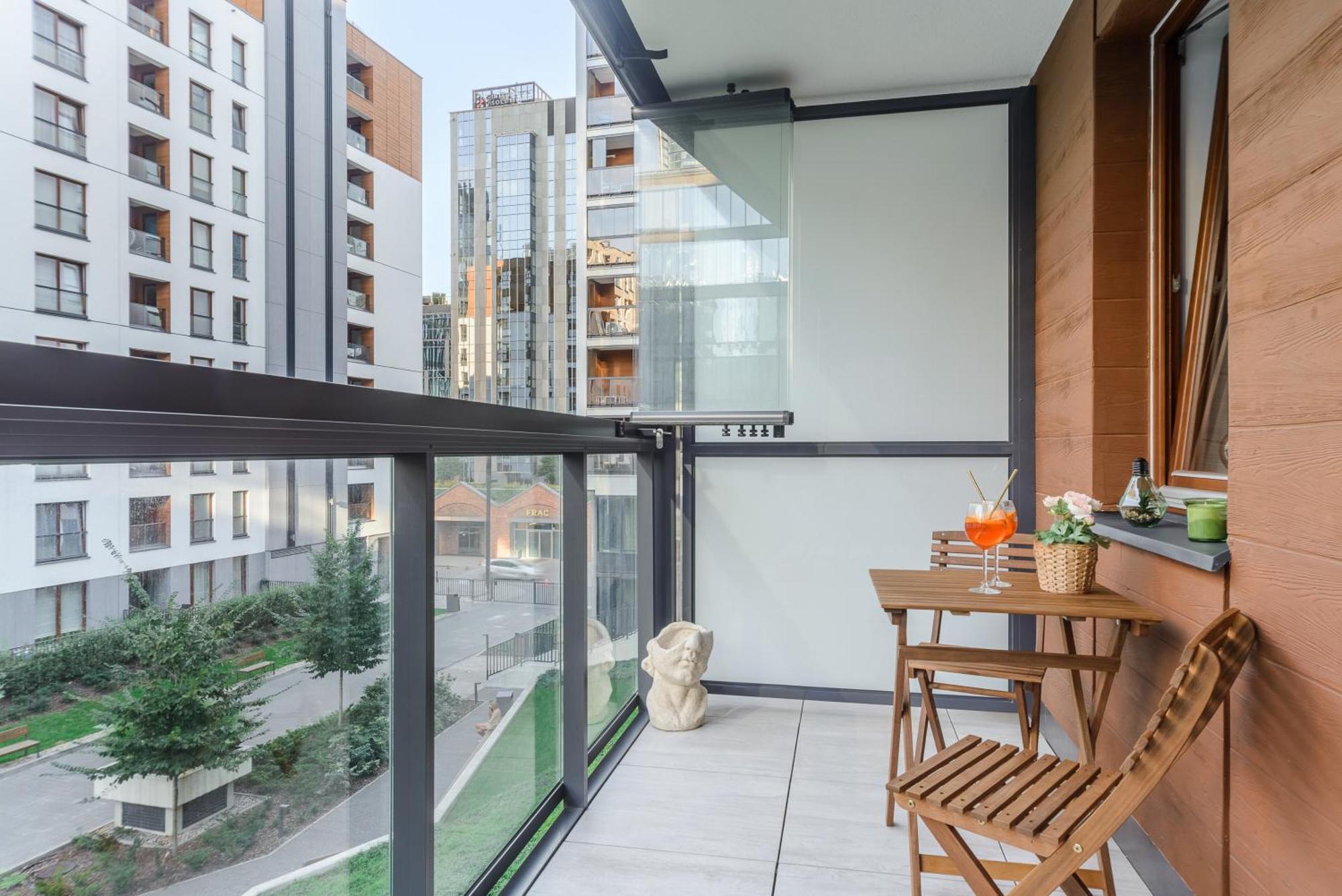 Lumina Apartment With Parking Near Muzeum Powstania Warszawa Zewnętrze zdjęcie